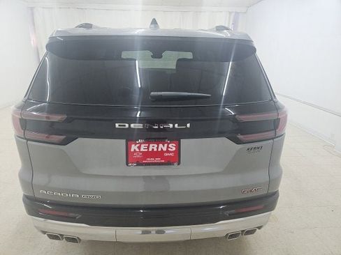 New 2026 GMC Acadia Denali image 17