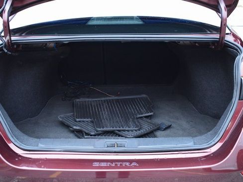 Used 2025 Nissan Sentra SV w/ All-Weather Package image 31