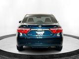 Used 2016 Toyota Camry LE image 5
