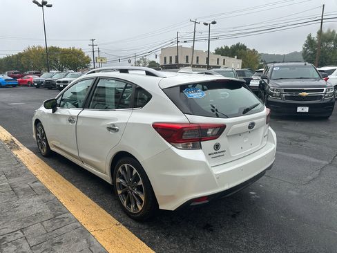 Used 2022 Subaru Impreza 2.0i Limited image 5