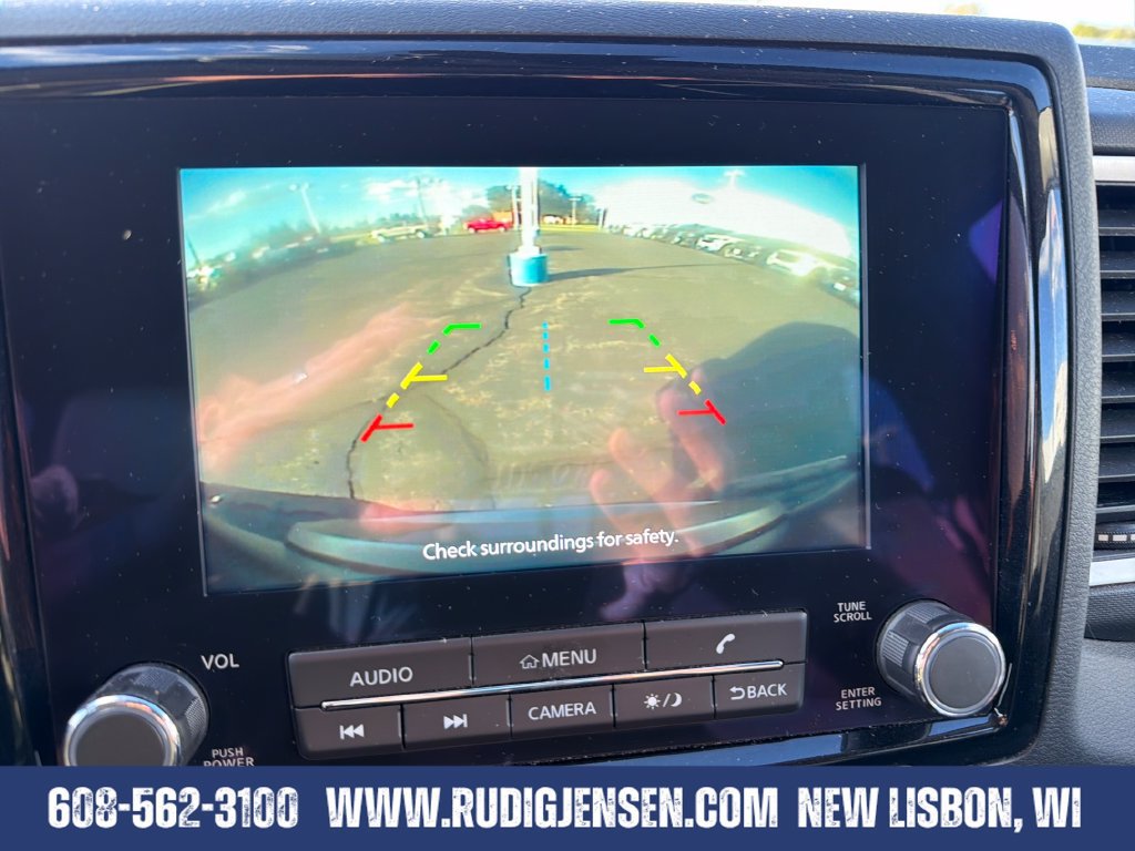 Used 2022 Nissan Frontier SV AWD/4WD image 19