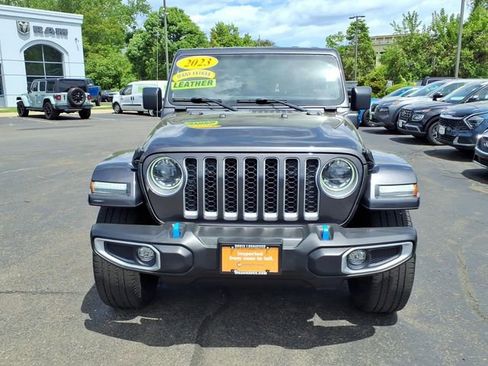 Used 2023 Jeep Wrangler Unlimited Sahara w/ Cold Weather Group AWD/4WD image 2