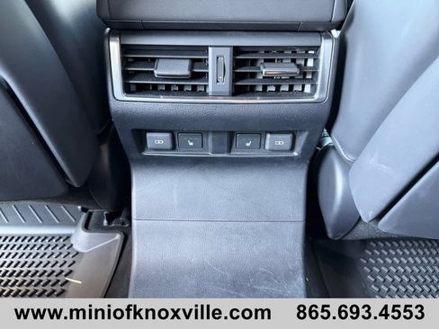 Used 2024 Lexus GX 550 image 18