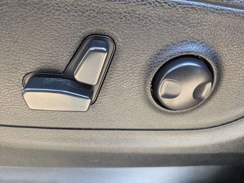 Used 2022 RAM 1500 Lone Star RWD image 17