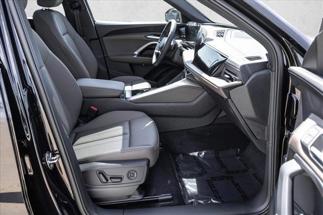 Certified 2025 Audi Q5 Premium w/ Convenience Package AWD/4WD image 25