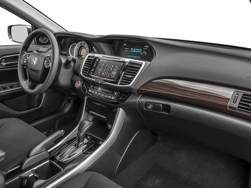 Used 2016 Honda Accord EX image 15