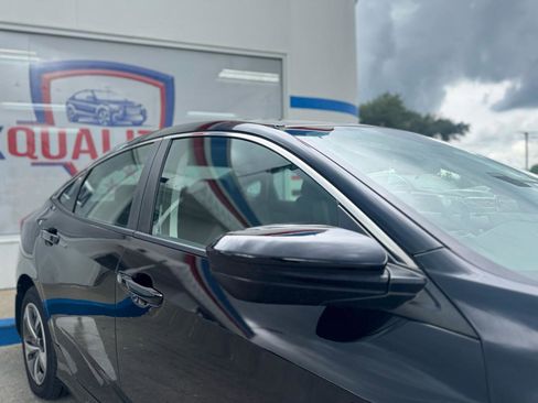 Used 2020 Honda Civic LX image 18