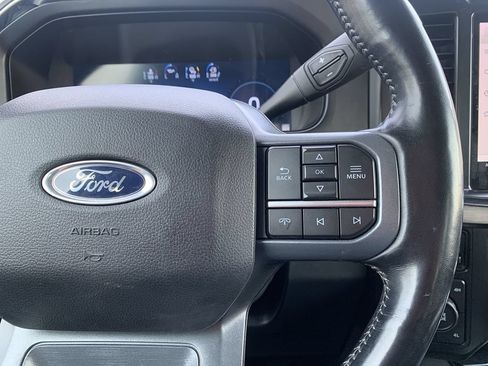Used 2023 Ford F350 Lariat w/ Lariat Ultimate Package AWD/4WD image 23