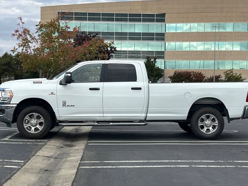 Used 2024 RAM 3500 Big Horn image 7