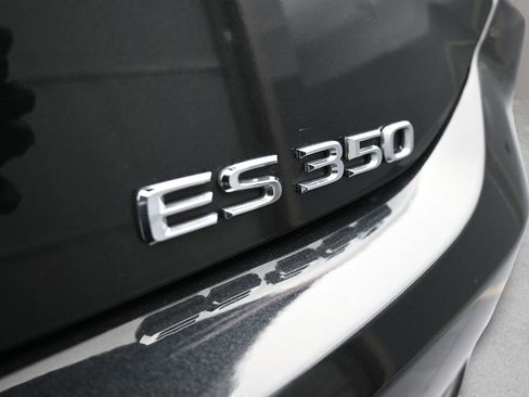 Used 2023 Lexus ES 350 w/ Premium Package FWD image 30