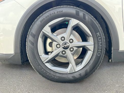 Used 2025 Kia K4 FWD image 27