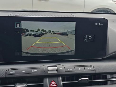 Used 2025 Kia K4 FWD image 17