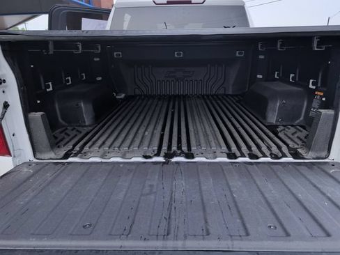 Used 2024 Chevrolet Silverado 1500 LT AWD/4WD image 21