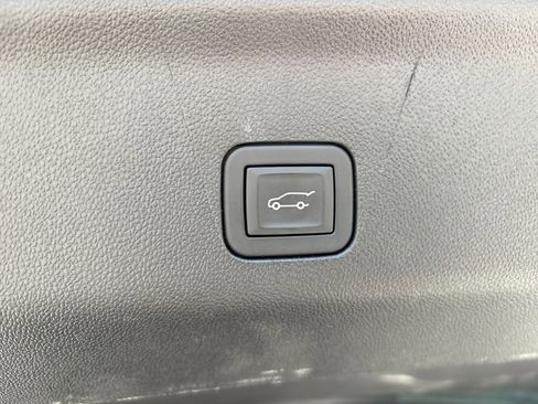Used 2026 Chevrolet Tahoe RST w/ RST Performance Edition AWD/4WD image 23
