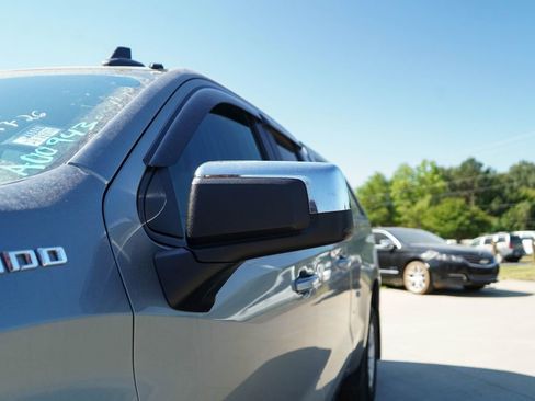 Used 2019 Chevrolet Silverado 1500 LT w/ Texas Edition image 22