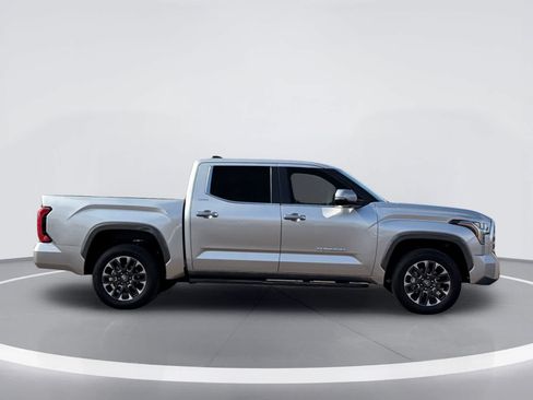 Certified 2026 Toyota Tundra Limited AWD/4WD image 9