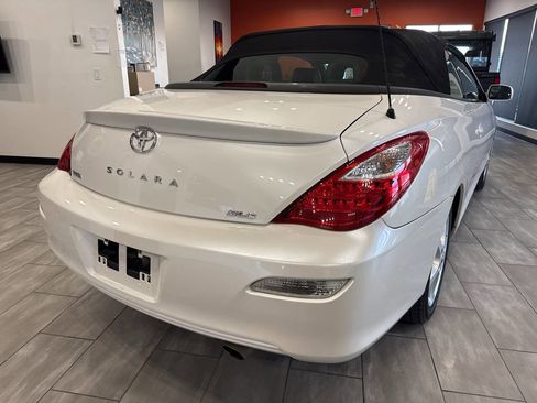 Used 2007 Toyota Solara SLE image 9