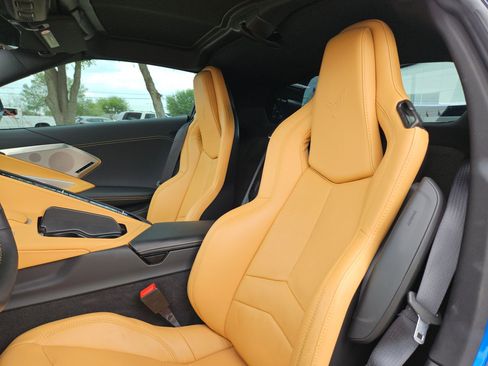 Certified 2024 Chevrolet Corvette Stingray Preferred Cpe image 13