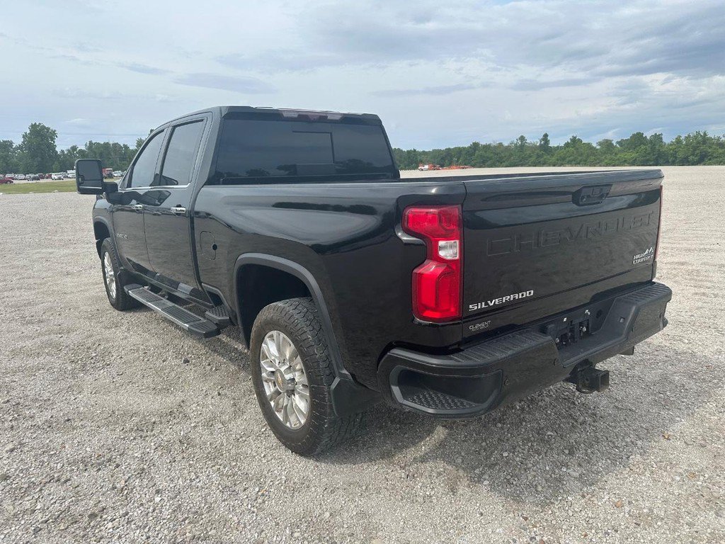 Used 2021 Chevrolet Silverado 2500 High Country w/ Z71 Off-Road Package AWD/4WD image 8