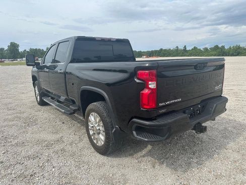 Used 2021 Chevrolet Silverado 2500 High Country w/ Z71 Off-Road Package AWD/4WD image 8