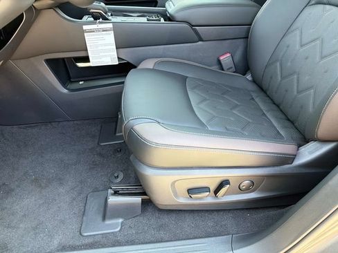 New 2026 Nissan Pathfinder Platinum w/ Accent Package AWD/4WD image 21