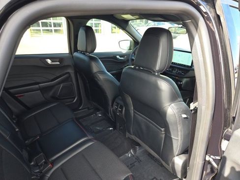 Used 2025 Ford Escape ST-Line w/ Tech Pack #1 image 18