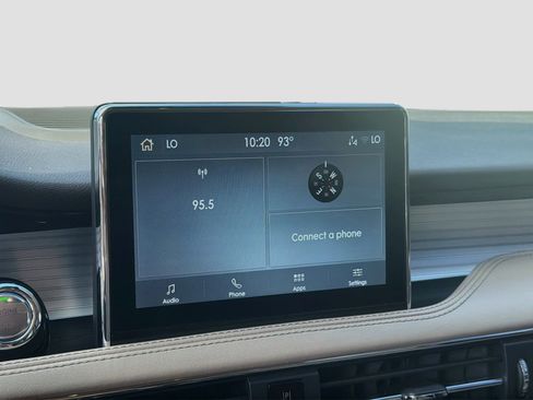 Used 2022 Lincoln Corsair FWD image 10