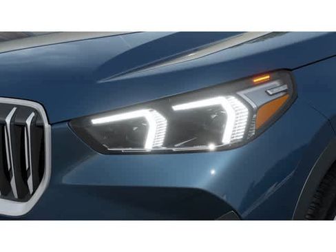 New 2026 BMW X1 xDrive28i AWD/4WD image 7