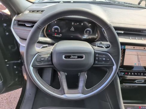 New 2026 Jeep Grand Cherokee Limited w/ Limited Altitude Package image 24