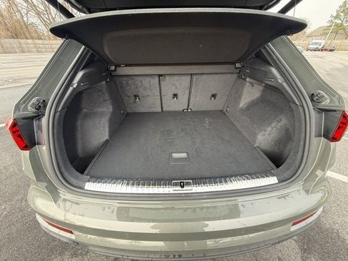 Used 2025 Audi Q3 2.0T Premium image 9