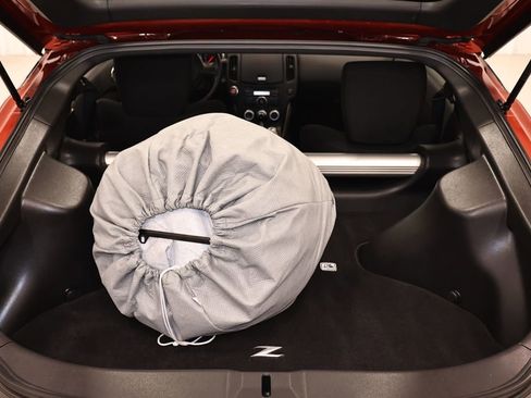 Used 2013 Nissan 370Z NISMO RWD image 24