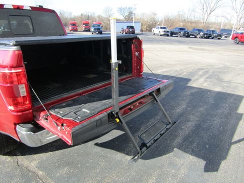 Used 2022 Ford F150 XLT w/ Equipment Group 302A High image 9