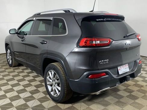 Used 2018 Jeep Cherokee Limited w/ Trailer Tow Group image 7