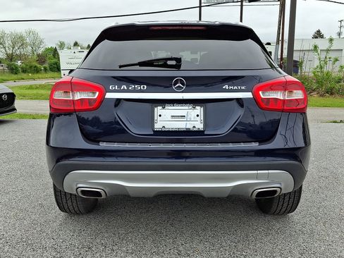 Used 2017 Mercedes-Benz GLA 250 4MATIC image 5