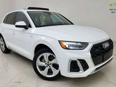 Used 2022 Audi Q5 2.0T Premium Plus w/ Premium Plus Package AWD/4WD image 1