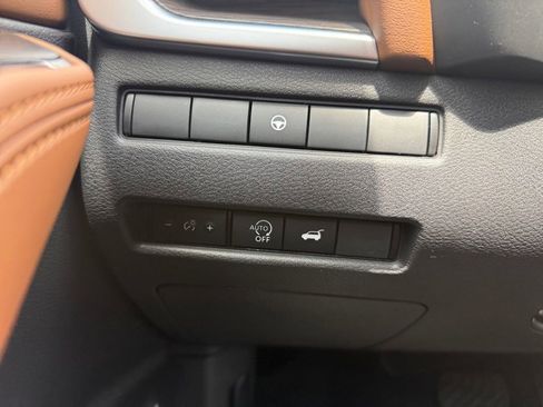 New 2026 Nissan Rogue Platinum AWD/4WD image 25