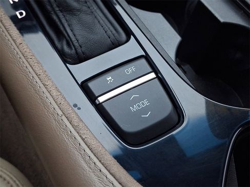 Used 2015 Cadillac CTS Luxury image 27