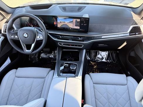 New 2026 BMW X5 sDrive40i RWD image 15