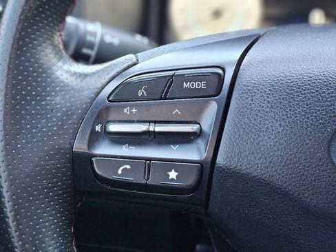 Used 2022 Hyundai Kona N Line image 17