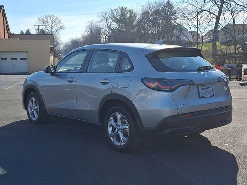 New 2025 Honda HR-V LX image 3