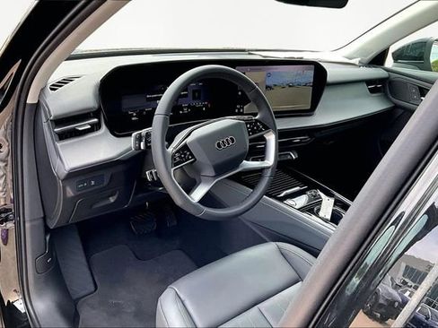 New 2026 Audi Q3 quattro 2.0T image 13