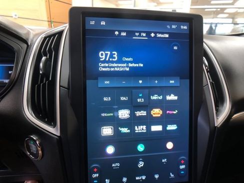 Certified 2022 Ford Edge ST-Line image 15