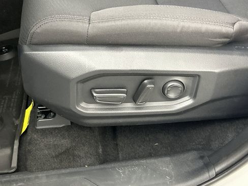 New 2026 Toyota Tundra SR5 AWD/4WD image 19