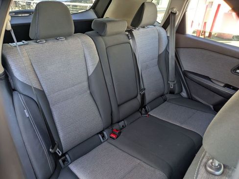 Used 2023 Nissan Rogue SV image 27