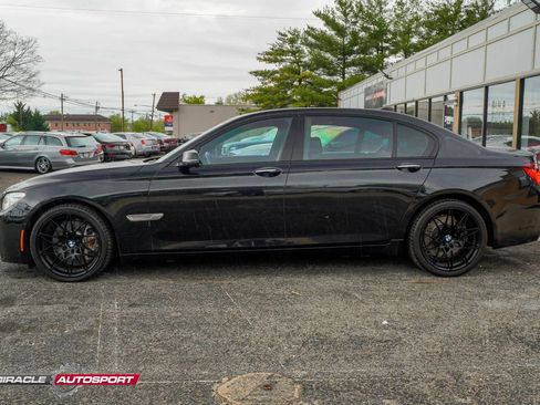 Used 2015 BMW 750Li xDrive w/ M Sport Edition AWD/4WD image 4