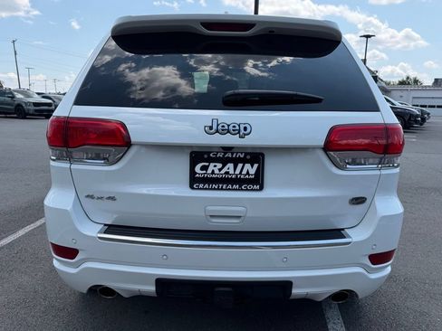 Used 2020 Jeep Grand Cherokee Overland AWD/4WD image 6