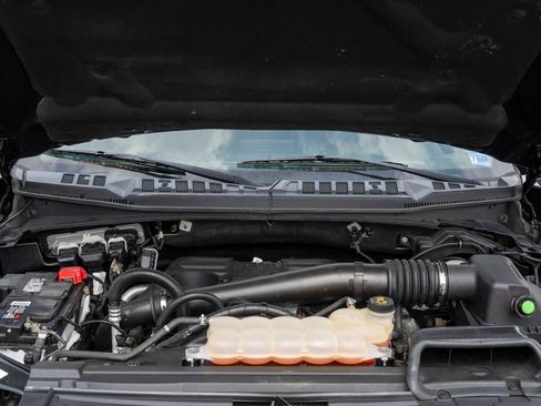 Used 2018 Ford F150 Lariat w/ Equipment Group 502A Luxury AWD/4WD image 29