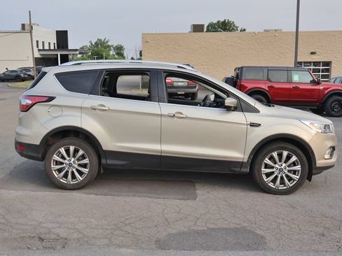 Used 2018 Ford Escape Titanium w/ Ford Safe & Smart Package AWD/4WD image 7