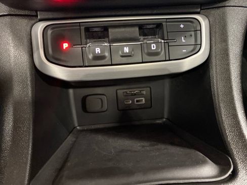 Used 2023 GMC Acadia SLT w/ Elevation Edition AWD/4WD image 49