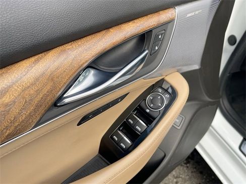 Used 2021 Cadillac CT5 Premium Luxury image 24